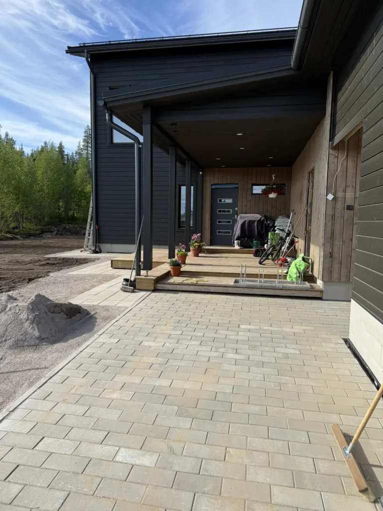 Pihakivi rovaniemi - Valmis kohde, pihakivety omakotitaloon